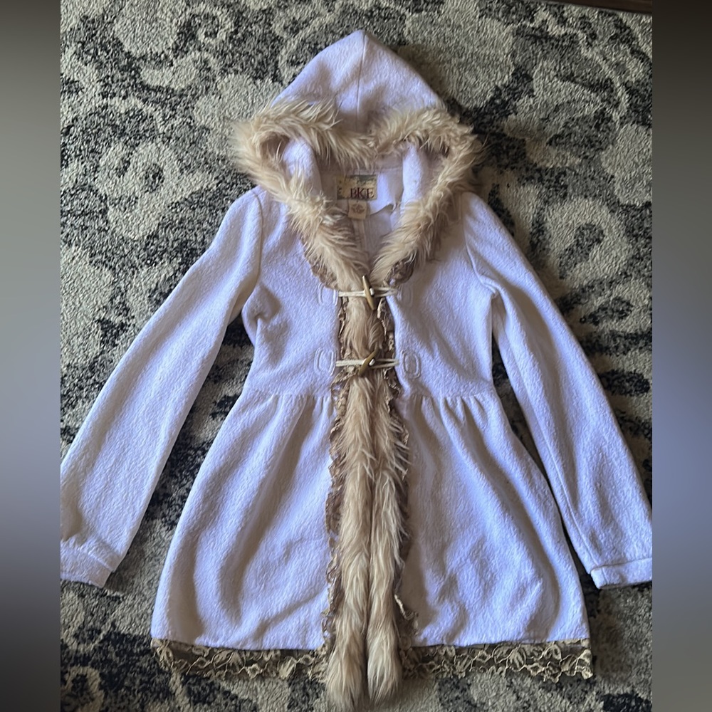 Dress coat with fur and lace trim
